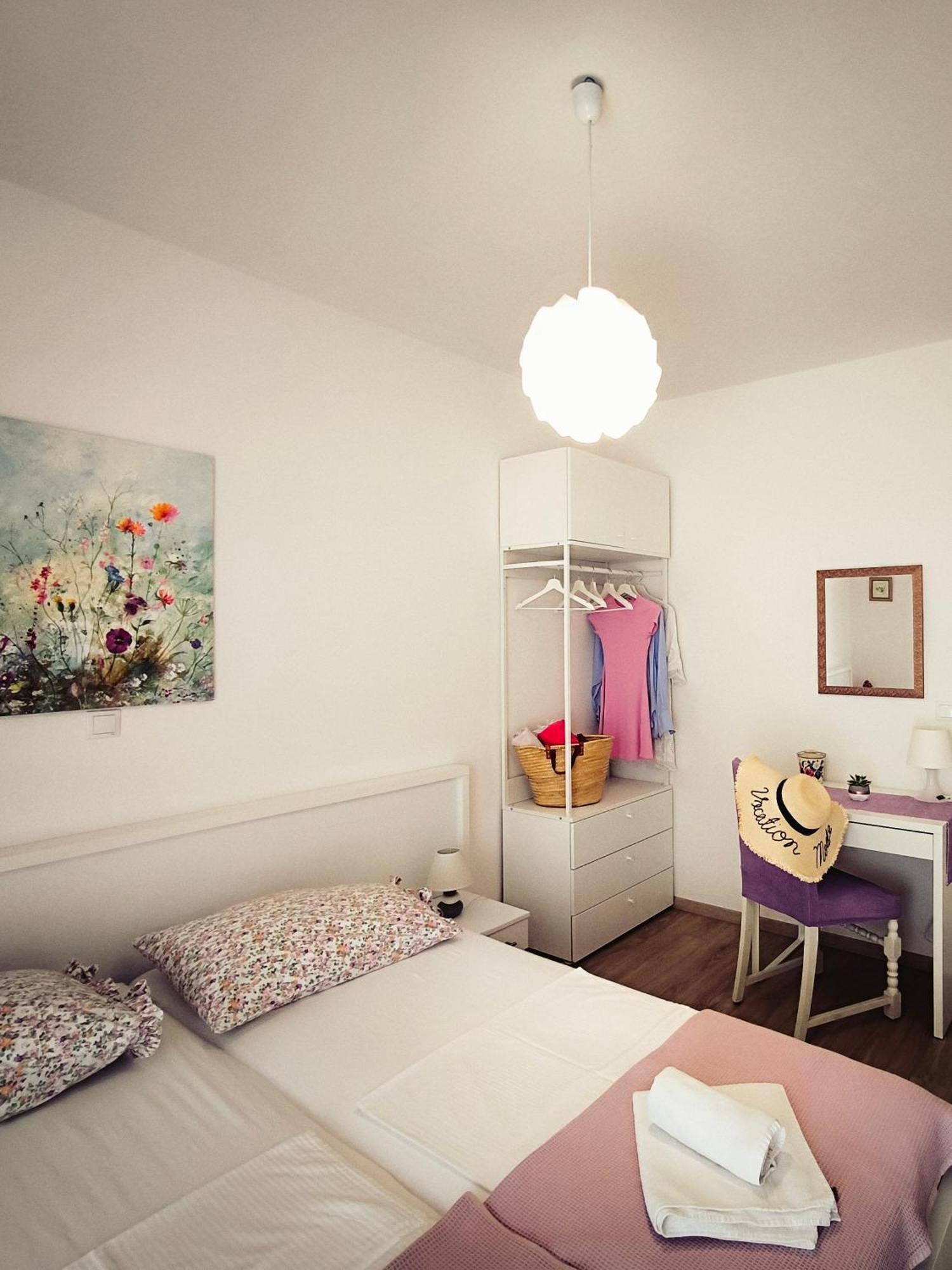 Apartments Prosperina Hvar Хвар Экстерьер фото